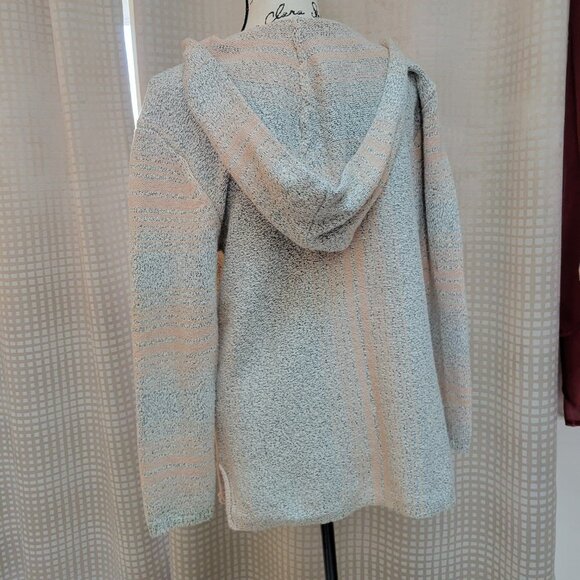 TNA Aritzia Baja Hoodie Poncho Pullover Top - Size M - Picture 3 of 10